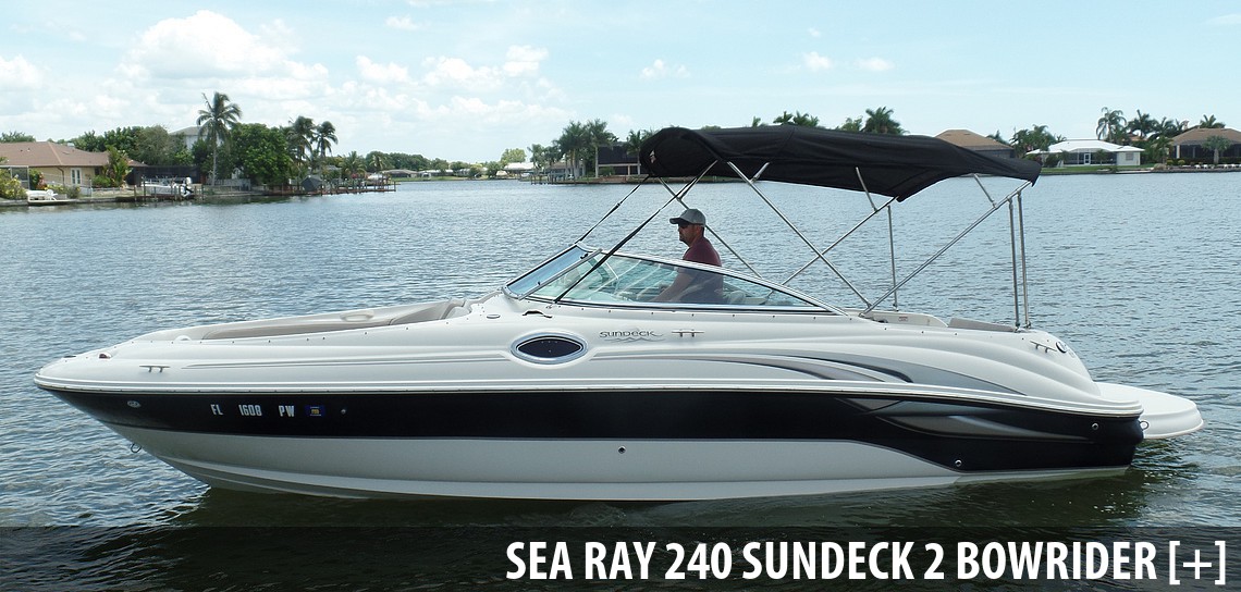 24 Foot Sea Ray Sundeck.